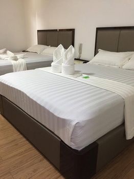 Meaco Hotel Royal - Tayuman 3*