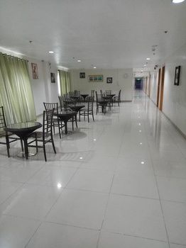 Meaco Hotel Royal - Tayuman 3*