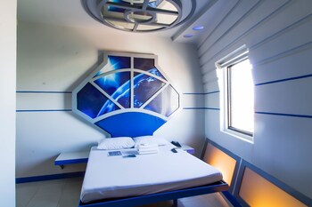 Astrotel Cubao 3*