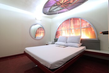 Astrotel Cubao 3*
