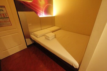Astrotel Cubao 3*