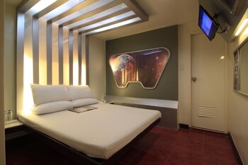 Astrotel Cubao 3*