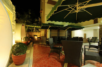 Emerald Boutique Hotel 3*