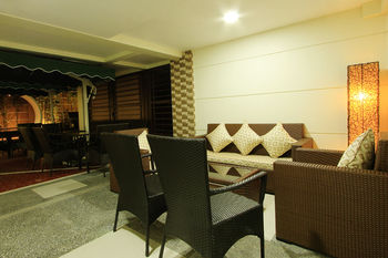 Emerald Boutique Hotel 3*