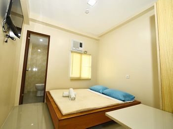 Cebu Courtyard 2*
