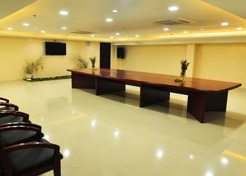 Cebu Courtyard 2*