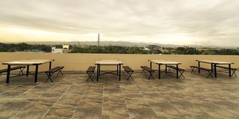 Cebu Courtyard 2*