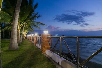 Lago de Oro Hotel & Wakepark 3*