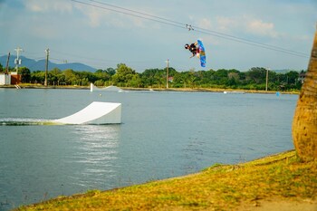 Lago de Oro Hotel & Wakepark 3*