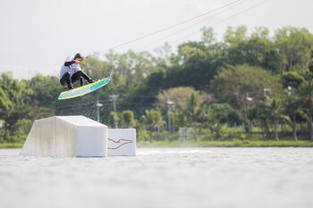 Lago de Oro Hotel & Wakepark 3*