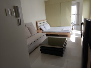 Wind Residences by SMCo 2*