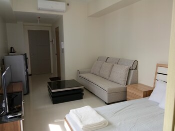 Wind Residences by SMCo 2*