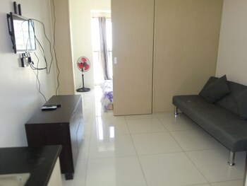 Wind Residences by SMCo 2*