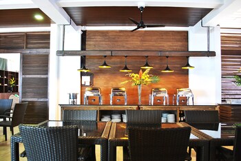 Altamare Dive and Leisure Resort Anilao 3*