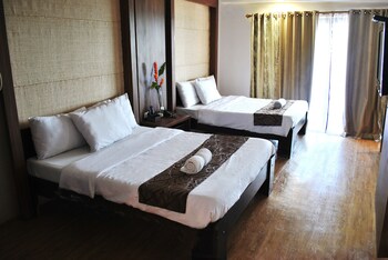 Altamare Dive and Leisure Resort Anilao 3*
