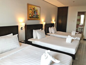 Ninong's Hotel 3*