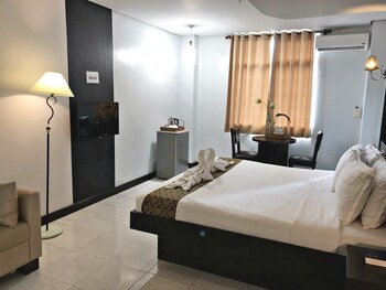 Ninong's Hotel 3*