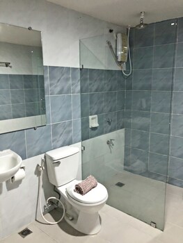Ninong's Hotel 3*
