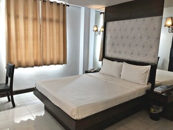 Ninong's Hotel 3*