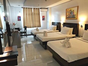 Ninong's Hotel 3*