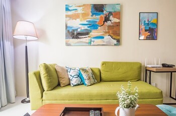 Padgett Place - Deluxe Suites 4*