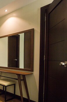 Padgett Place - Deluxe Suites 4*