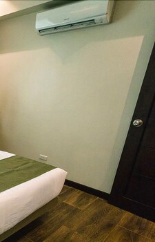 Padgett Place - Deluxe Suites 4*