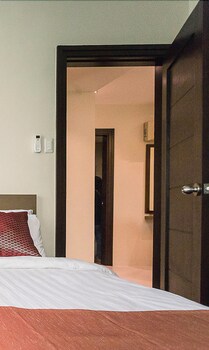 Padgett Place - Deluxe Suites 4*
