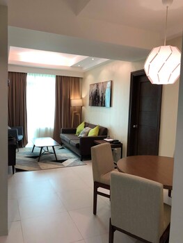 Padgett Place - Deluxe Suites 4*