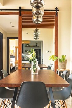 Padgett Place - Deluxe Suites 4*