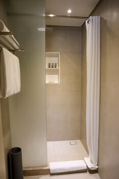 MELLA HOTEL MANILA 4*