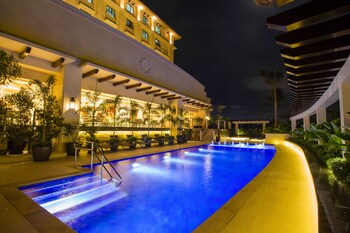 MELLA HOTEL MANILA 4*