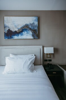 PVL Suites 3*
