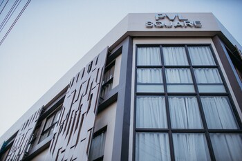 PVL Suites 3*
