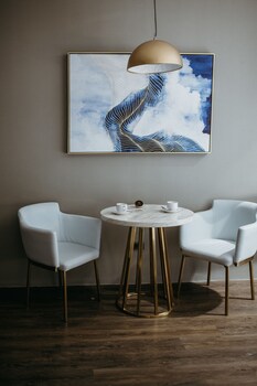 PVL Suites 3*