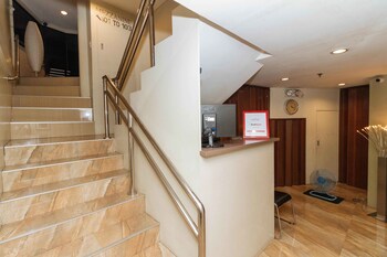 RedDoorz @ Hotel Rosemarie 2*