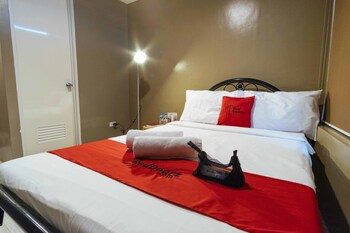 RedDoorz @ Hotel Rosemarie 2*
