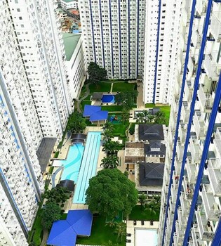 Grass Residence SM North MRT NLEX QC 3*