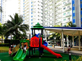 Grass Residence SM North MRT NLEX QC 3*