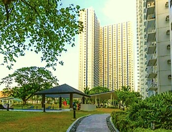 Grass Residence SM North MRT NLEX QC 3*