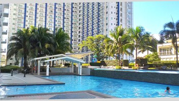 Grass Residence SM North MRT NLEX QC 3*