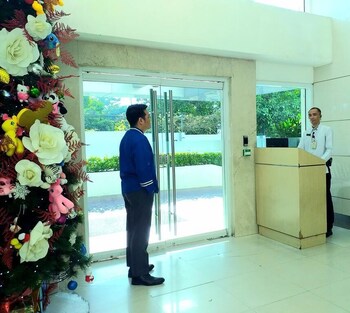 Grass Residence SM North MRT NLEX QC 3*
