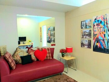 Grass Residence SM North MRT NLEX QC 3*