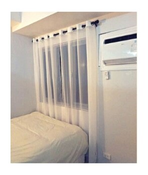 Grass Residence SM North MRT NLEX QC 3*
