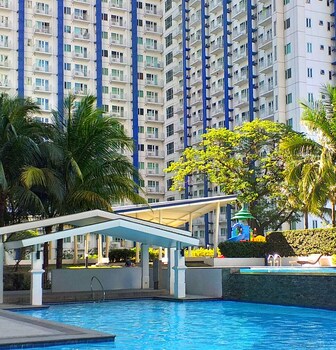 Grass Residence SM North MRT NLEX QC 3*