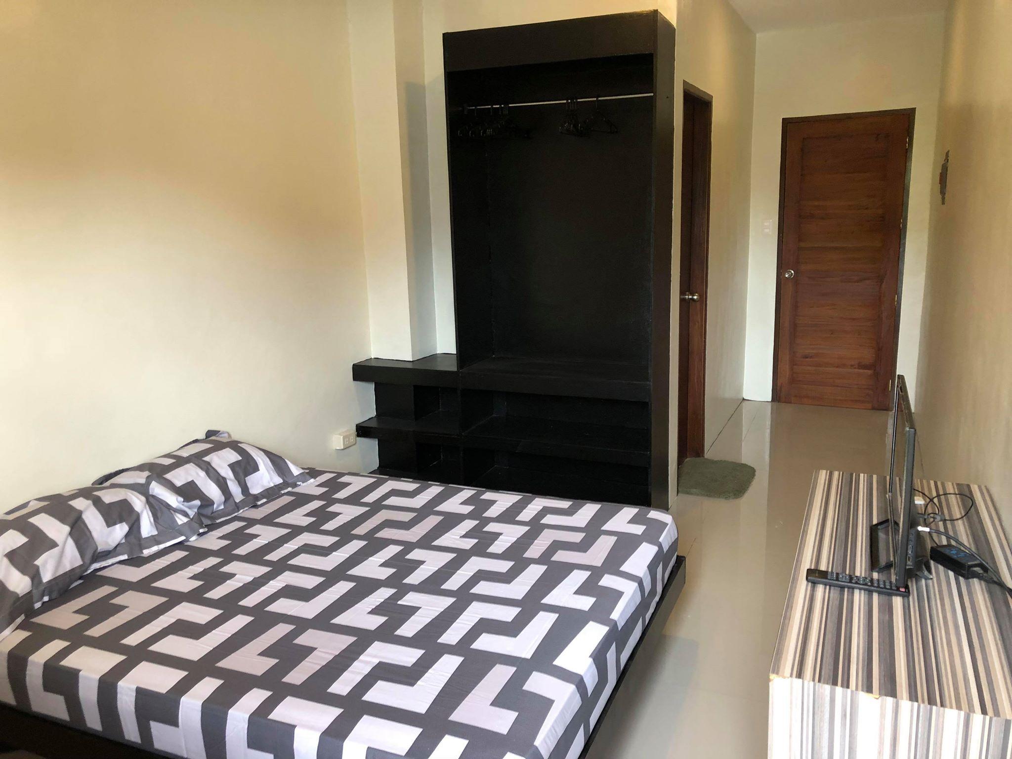 Golite Hostel 2*