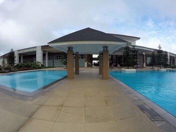 Wind Residences by Bea and RM 2*