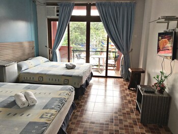 Pura Vida Resort 3*