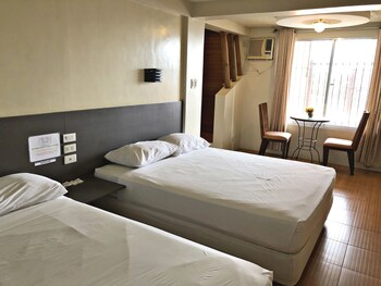 Pura Vida Resort 3*