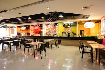 EON Centennial Soho Hotel 3*